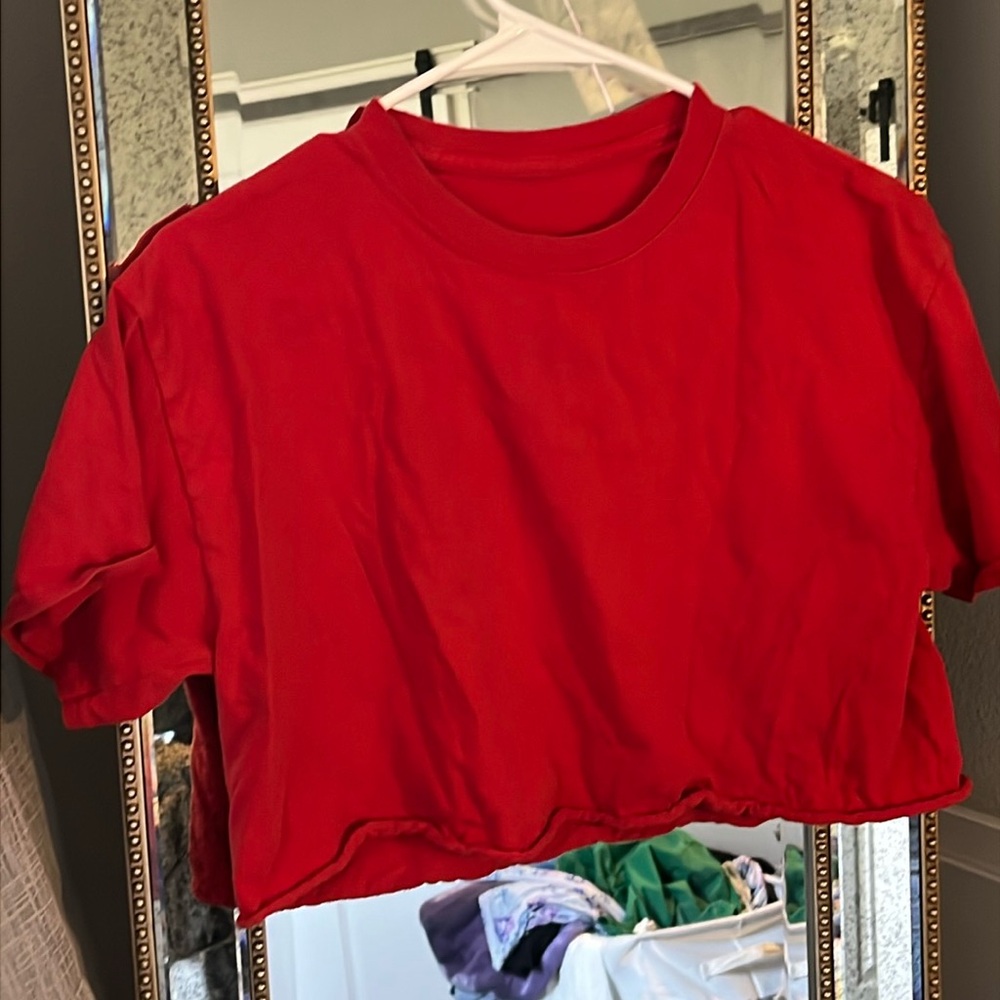 Only The Strong Survive cutoff crop T shirt dazed and confused line size small